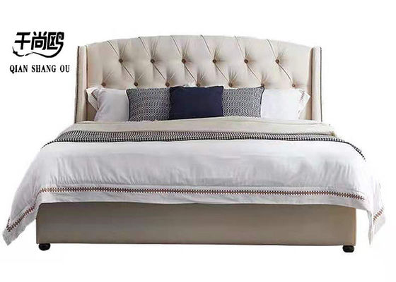 Customized Linen Upholstered Bed , Luxury Fabric Beds 183*203cm with headboard