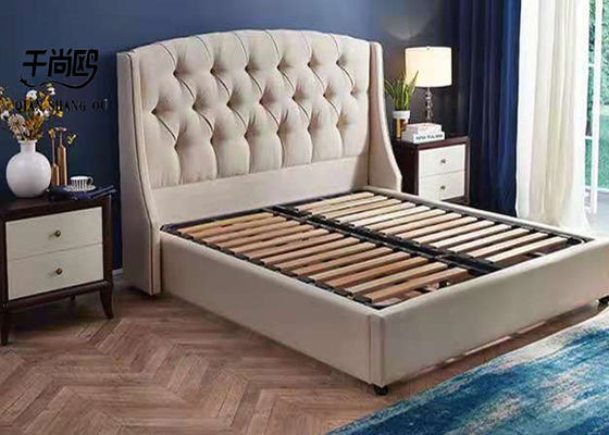 Customized Linen Upholstered Bed , Luxury Fabric Beds 183*203cm with headboard