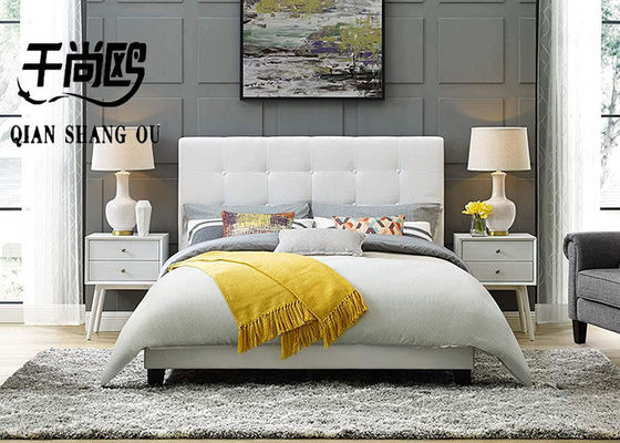 Compact Soft Platform Bed / White Fabric Upholstered Bed King Size Queen Size