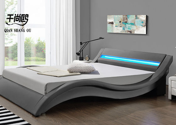 Reading Light LED Upholstered Bed / Soft Leather LED Double Bed