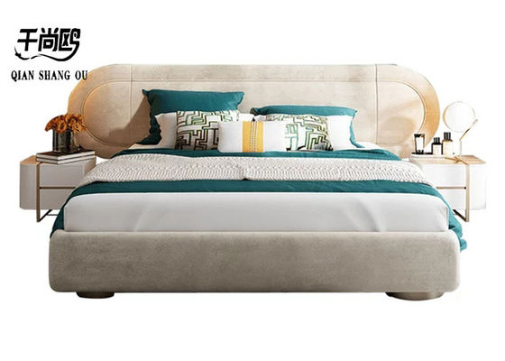 Unique Oval Premium Platform Tufted Bed Bright Dutch Velvet Fabric