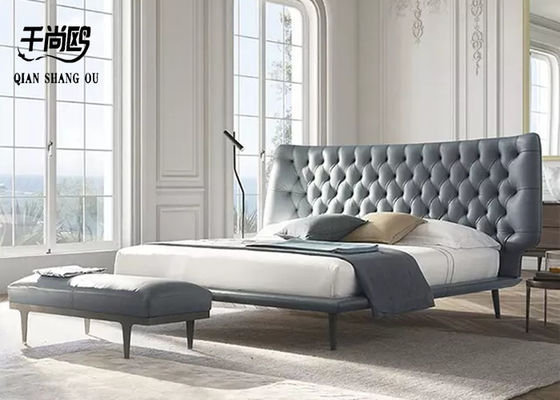 Luxury Oversized / King Size Upholstered Beds Buckle Metal Leg