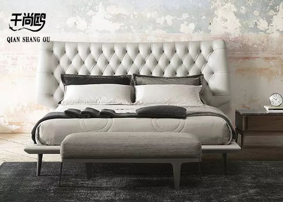 Luxury Oversized / King Size Upholstered Beds Buckle Metal Leg