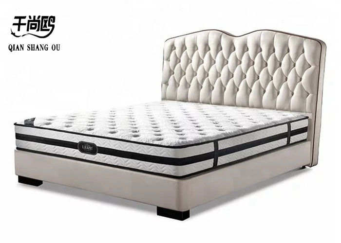 Unique Design 4ft Double Size Upholstered Bed for Apartment