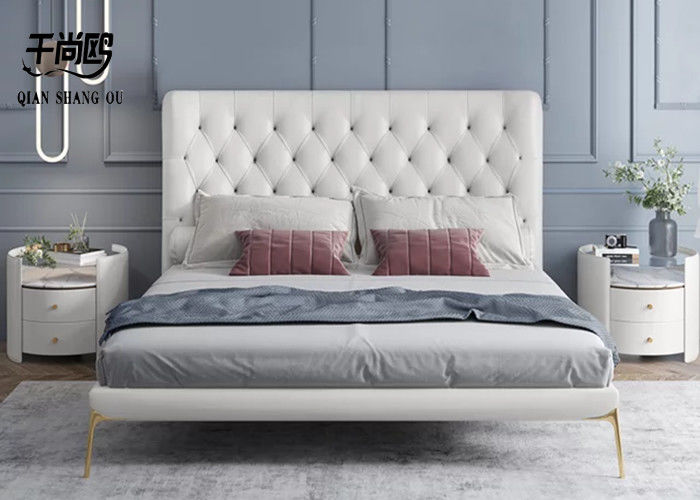 Classic Buckle Shape Linen Upholstered Bed with Metal Bed Legs